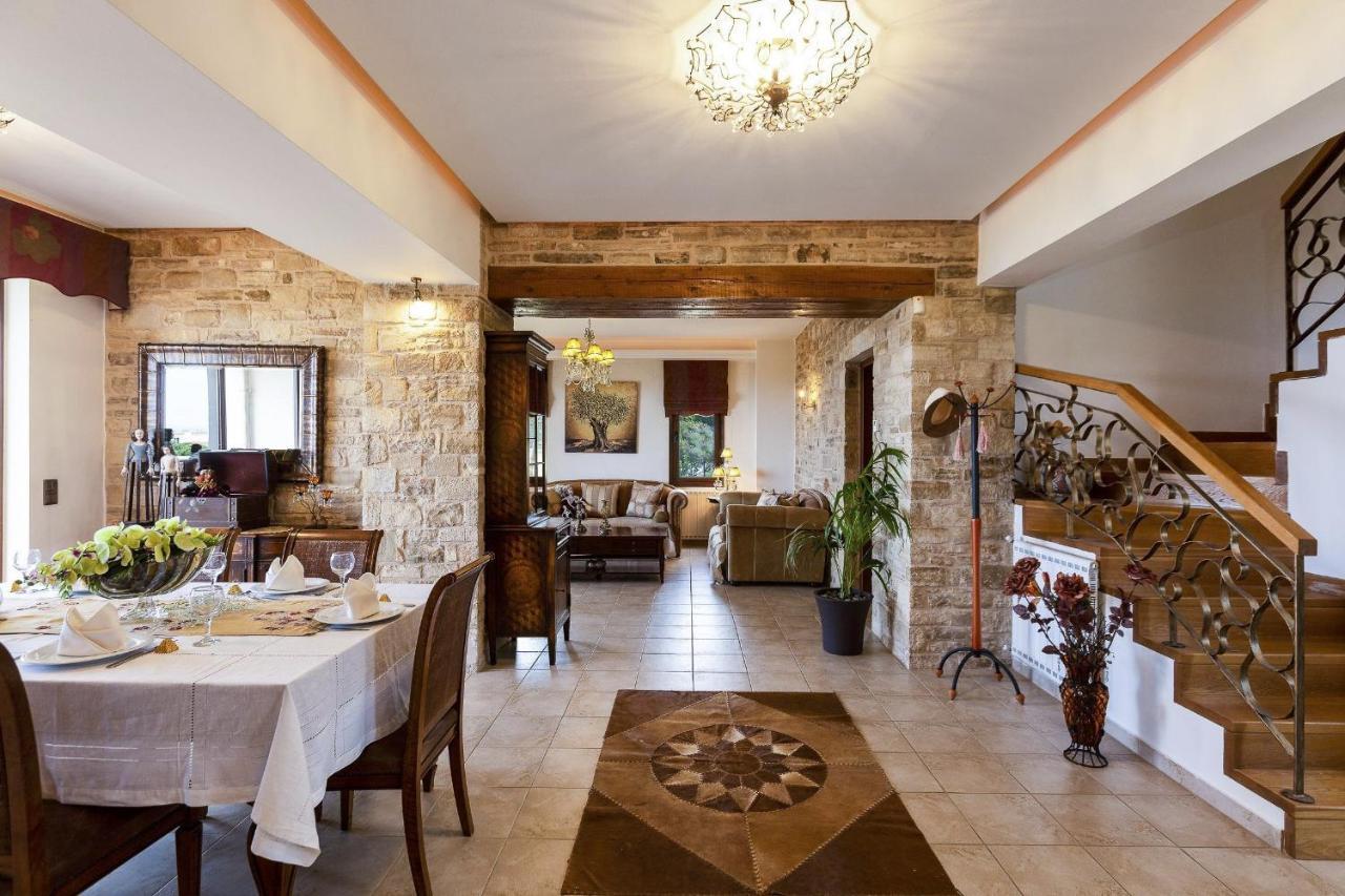Villa Natura - With Private Heated Pool Tria Monastiria Ngoại thất bức ảnh